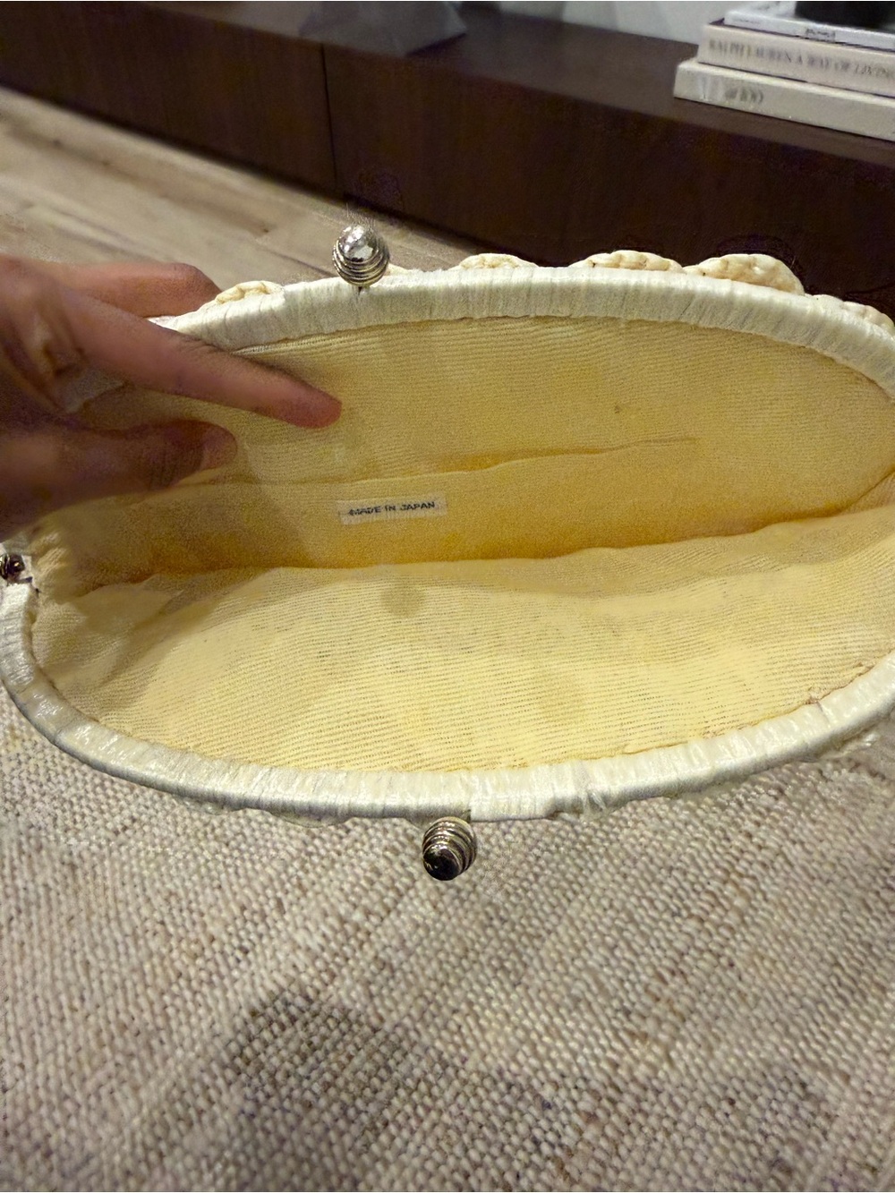 True Vintage Cream Woven Raffia / Straw Clasp Pouch Clutch Bag - Made in Japan - Picture 4 of 5